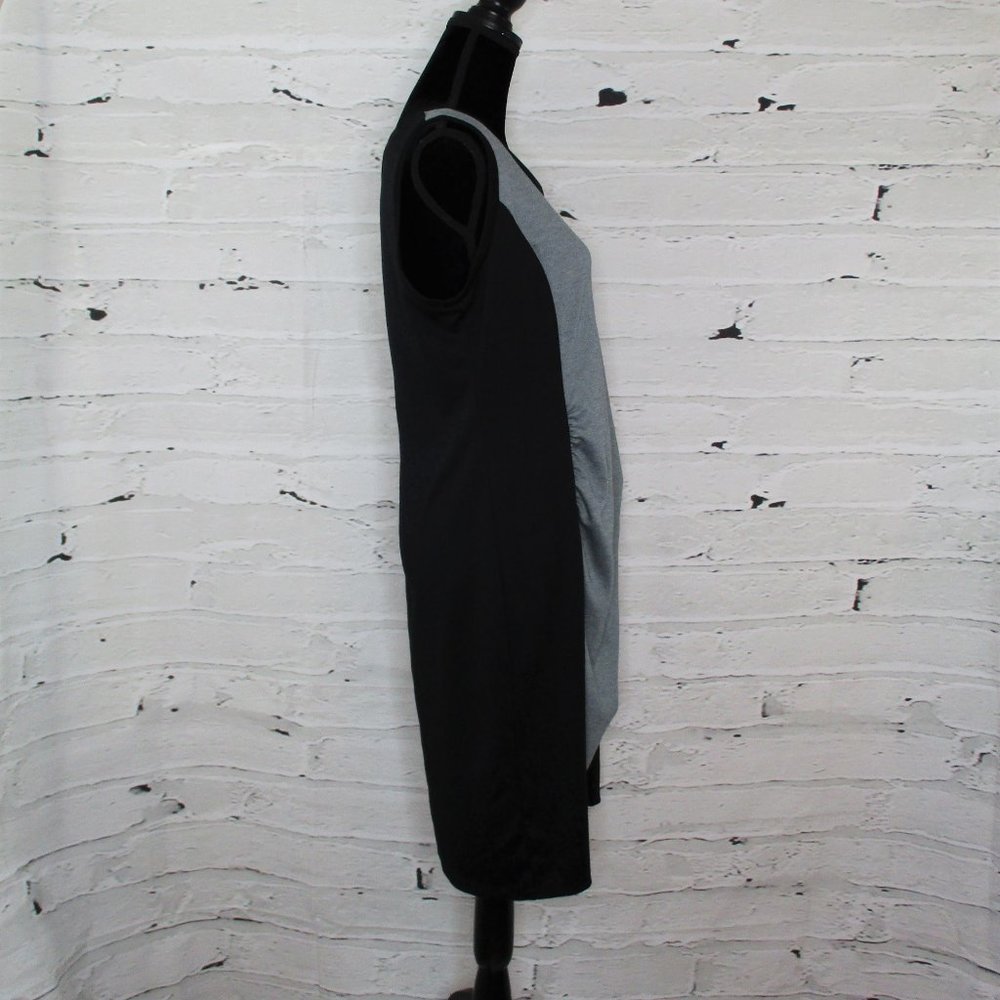Old Navy Maternity Colorblock Sheath Dress - Picture 3 of 7